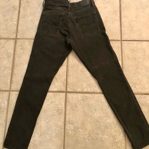Levi’s 315 shaping skinny jeans Size 29